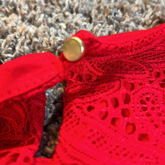 New Liz Claiborne Career Petite Red Lace Short Sleeve Top PXXL - Picture 7 of 8